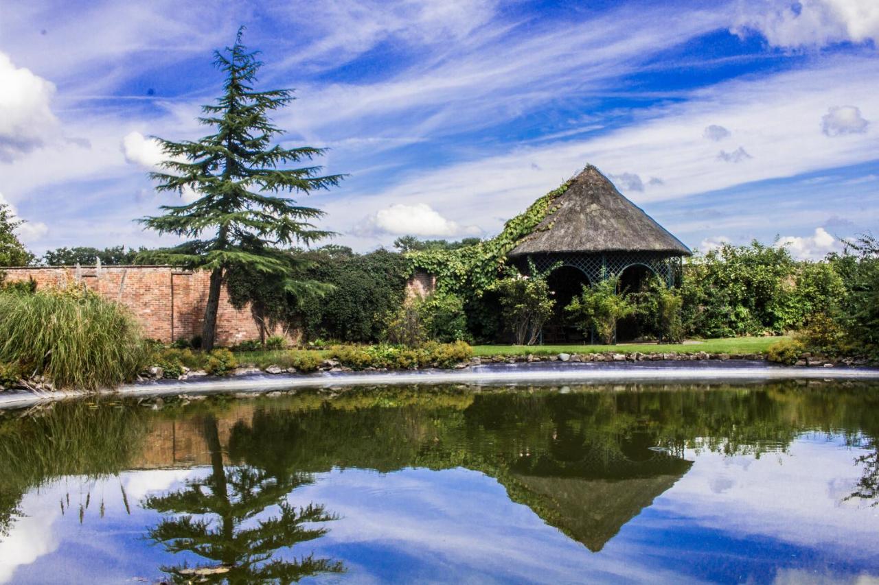 Hawkstone Hall Hotel & Gardens Preesgreen Екстериор снимка
